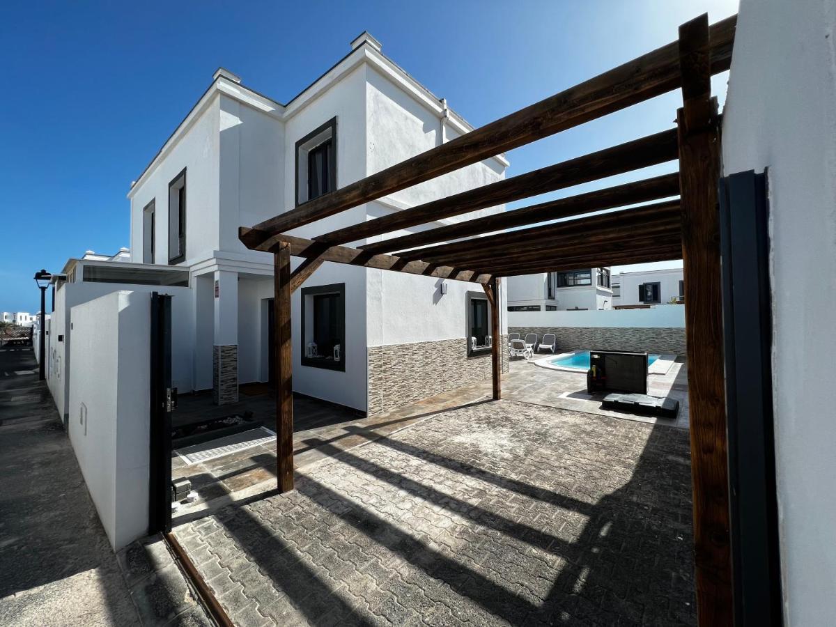Fashion Villa Vivalavida, Private Pool X Parking Playa Blanca  Bagian luar foto